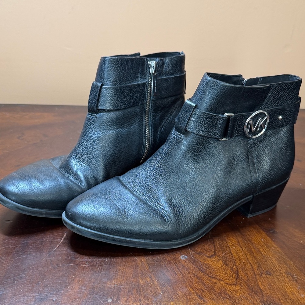 Michael Kors Black Leather Ankle Booties